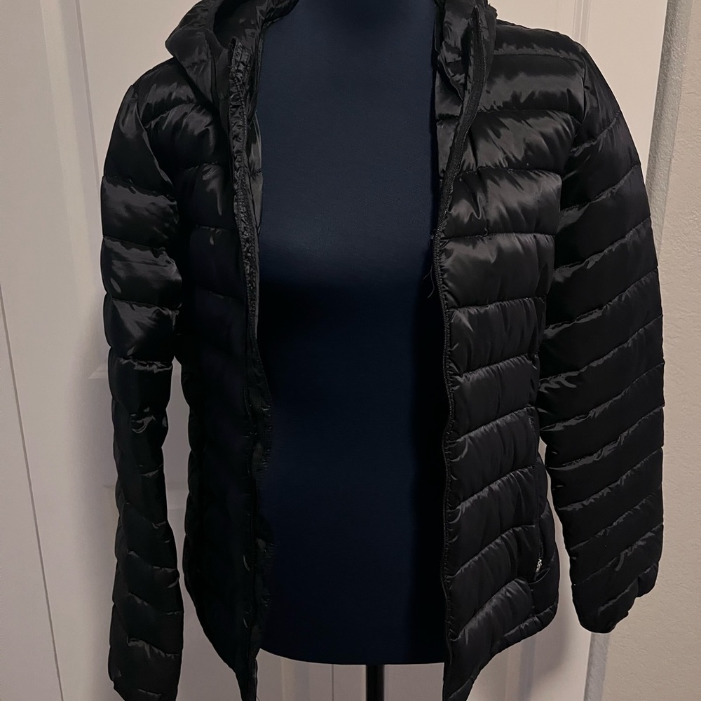 Aritzia Black Puffer Jacket